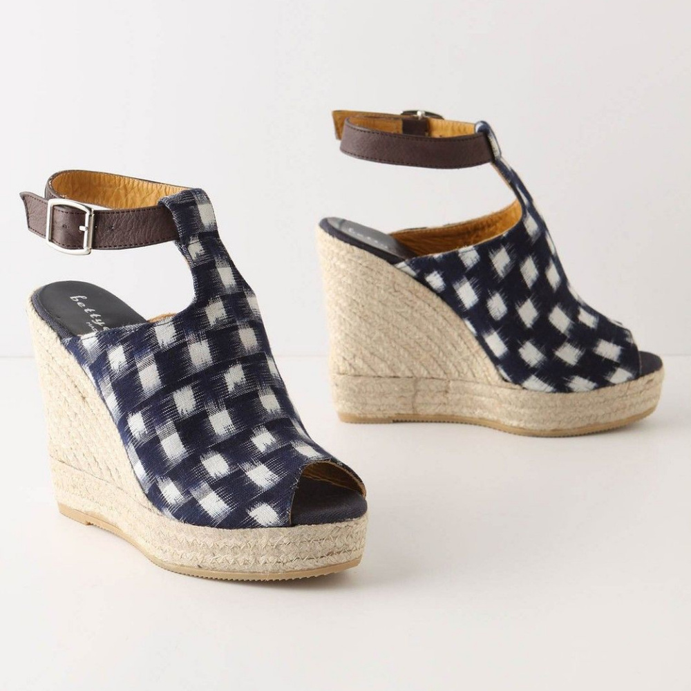 Anthropologie Flux Wedges Open Toe Sandals By Bettye Muller, Size 41